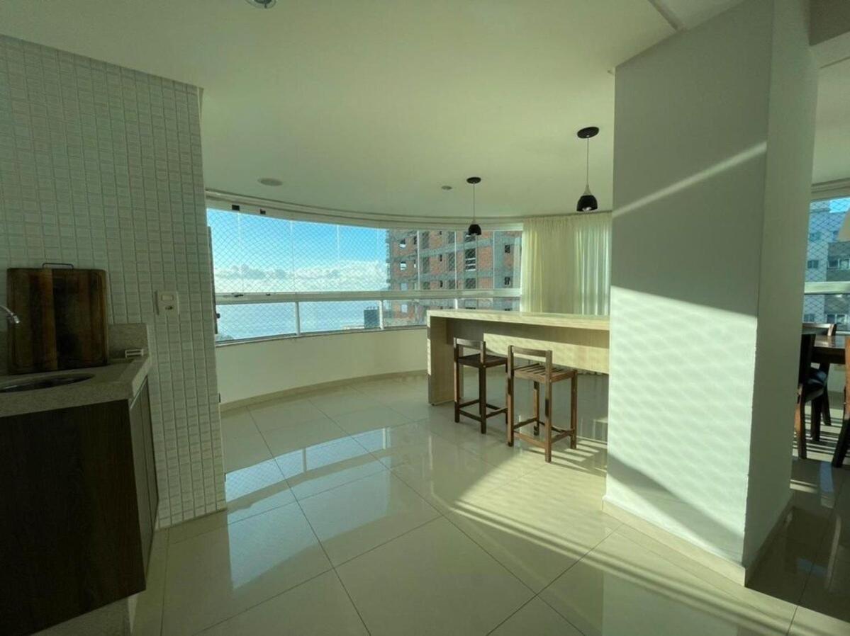Apartamento Linda Vista, Um Por Andar, 3 Suites, 2 Garagens Balneario Camboriu