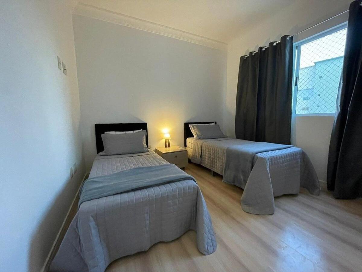 Apartamento Linda Vista, Um Por Andar, 3 Suites, 2 Garagens *