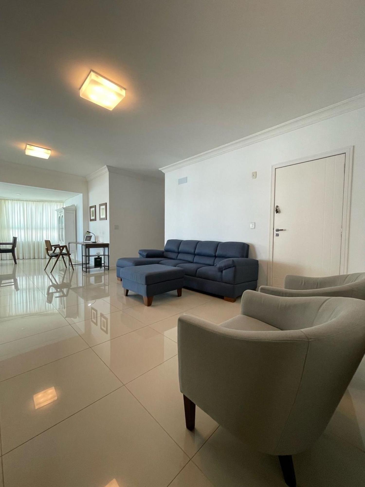 Apartamento Linda Vista, Um Por Andar, 3 Suites, 2 Garagens