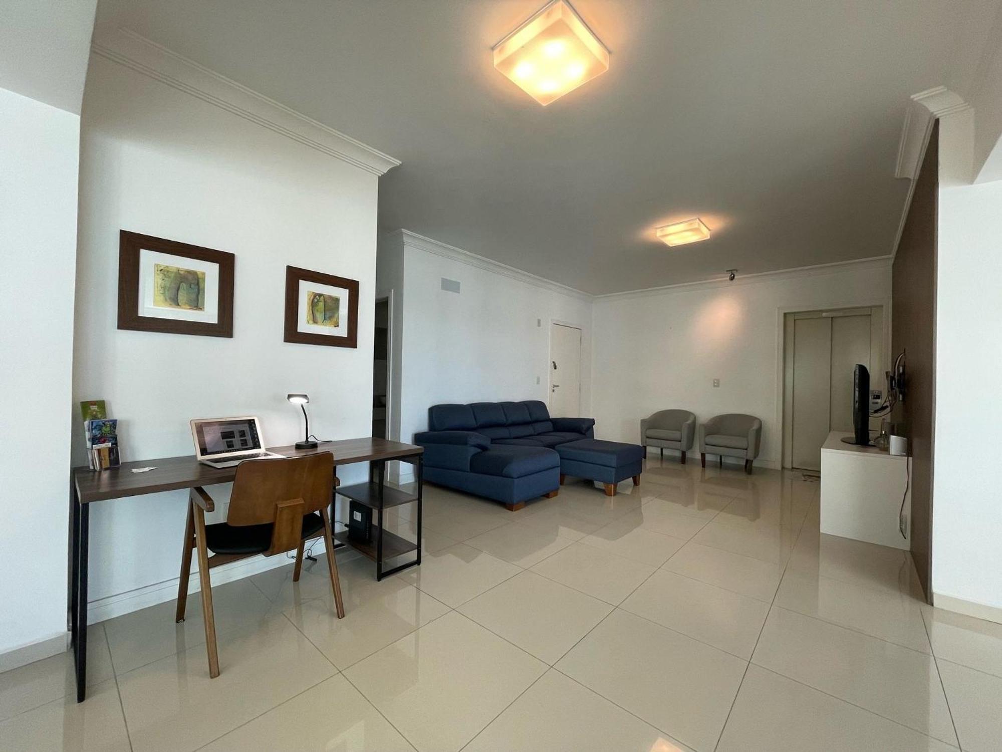 Linda Vista, Um Por Andar, 3 Suites, 2 Garagens Balneario Camboriu